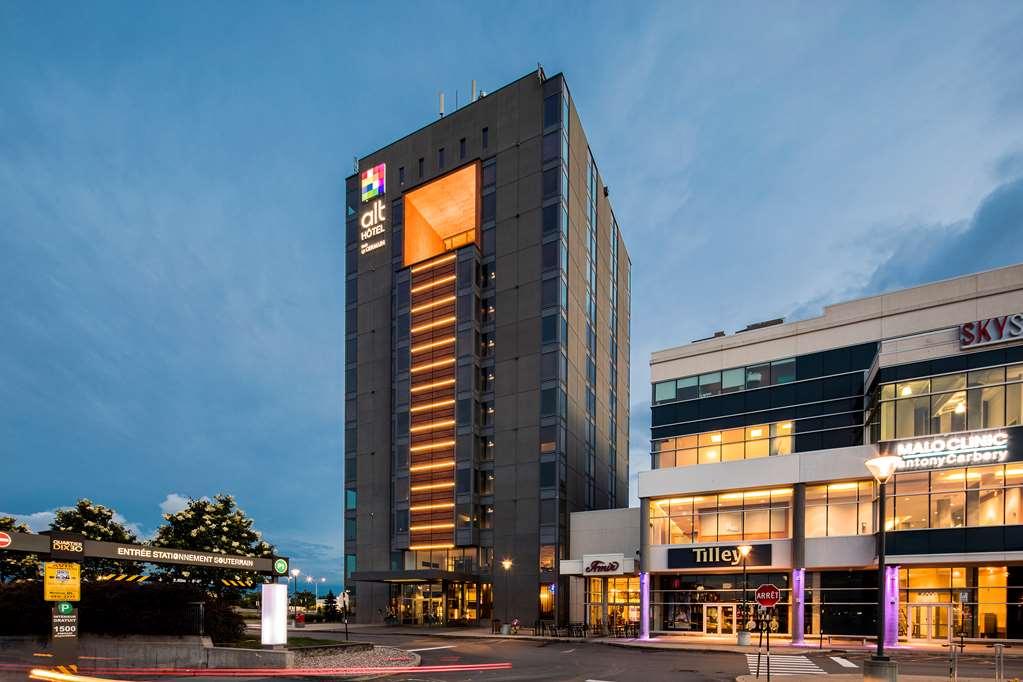 Hotel Alt Quartier Dix30 Бросард Екстериор снимка